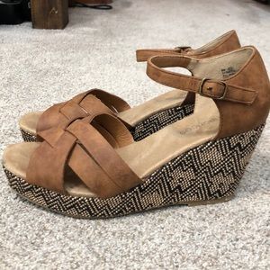 Maurice’s wedges